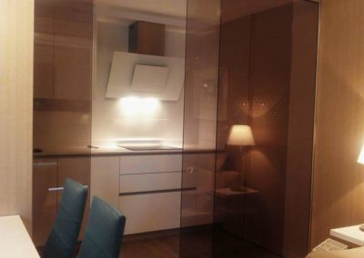 cierre cocina con sistema Klein Unikglass