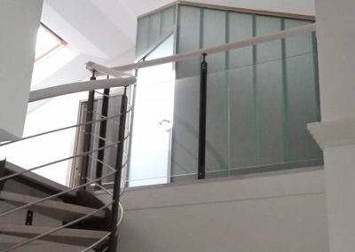 cierre de habitación con Uglass y puerta templada mate